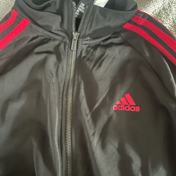 Women’s pink and black adidas track suit both are size medium view all pictures! - Picture 4 of 8